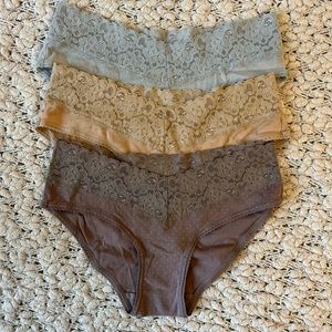 Gap Body Ultra Low Rise Hipster Undies, 3 Medium